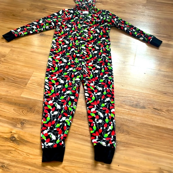 Kids Christmas PJs - Picture 2 of 3